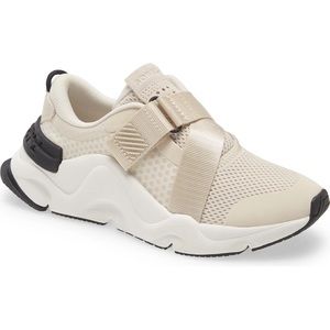 NIB Sorel Kinetic RNEGD Sneakers Sz 7